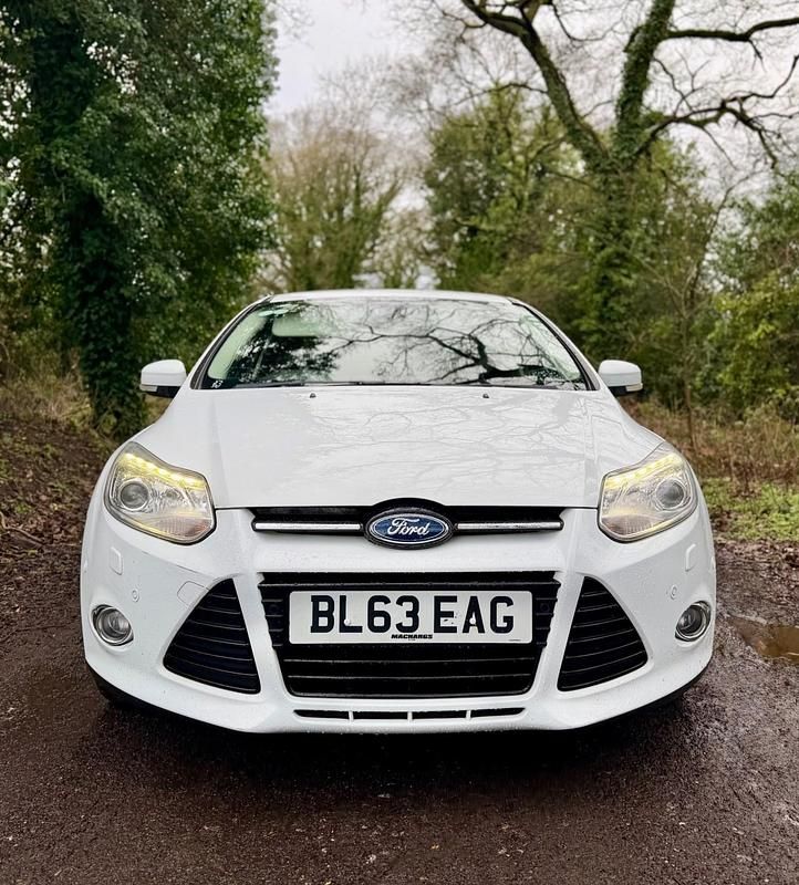 Used Ford Focus Titanium X 2013 White Hatchback