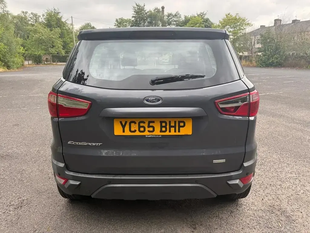 Used Ford Ecosport Zetec 125 HP (91 kW) 2015 Grey SUV