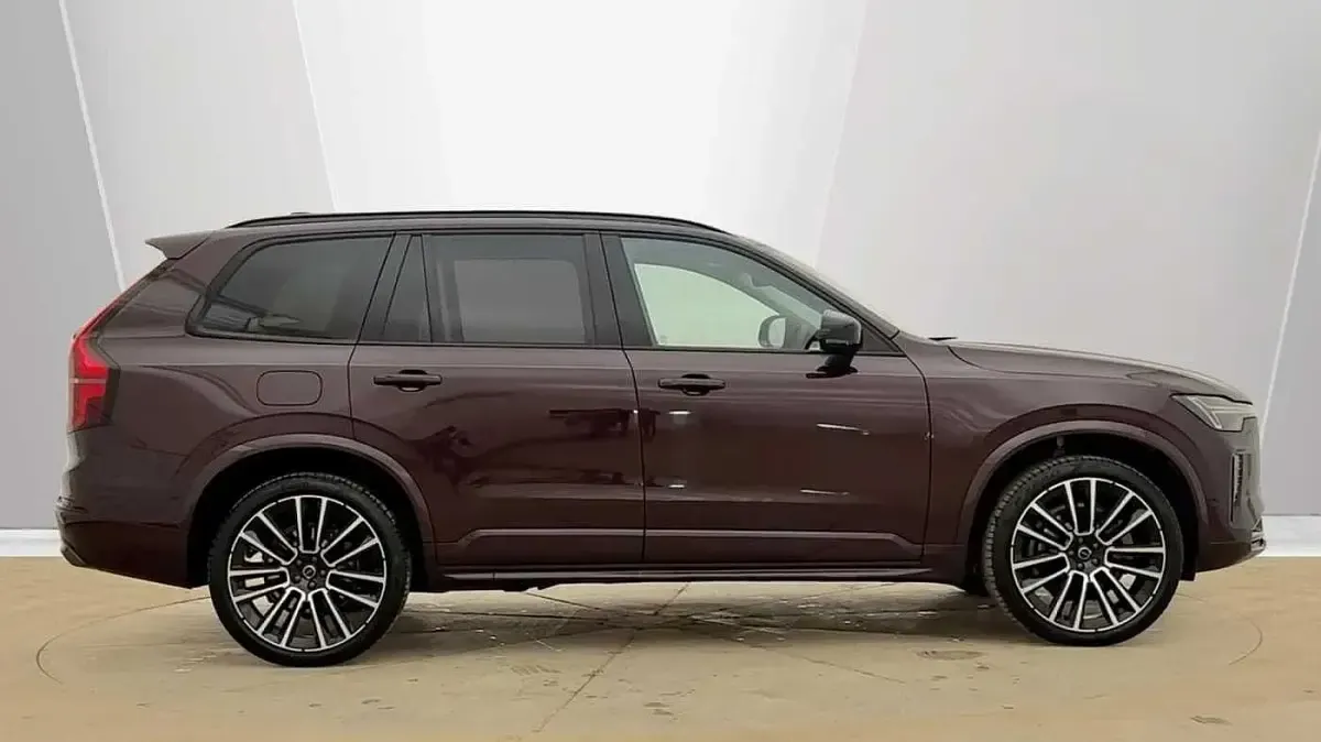 Gebraucht Volvo XC90 Ultra 247 PS (181 kW) 2025 Rot SUV