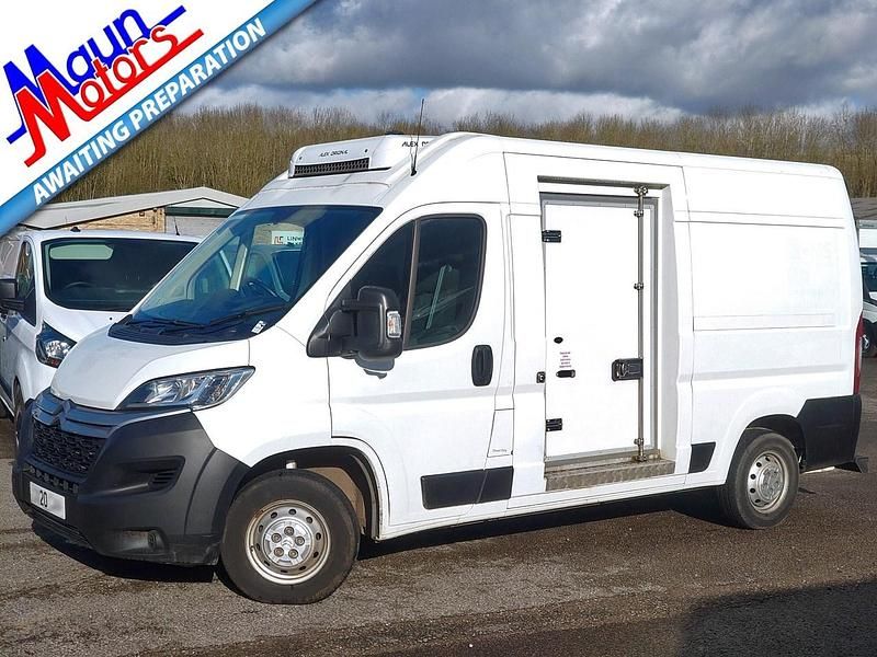 White Used 2020 Citroën Relay Van | £13,995 (Good price) - Image 1/4