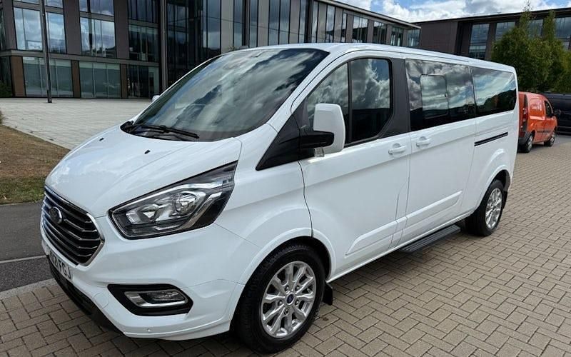 Used 2023 Ford Tourneo Custom Titanium MPV | £24,990 (Super price) - Image 1/4