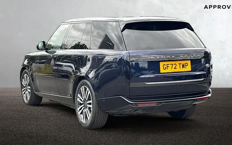 Used Land Rover Range Rover SE 441 HP (324 kW) 2023 Blue SUV