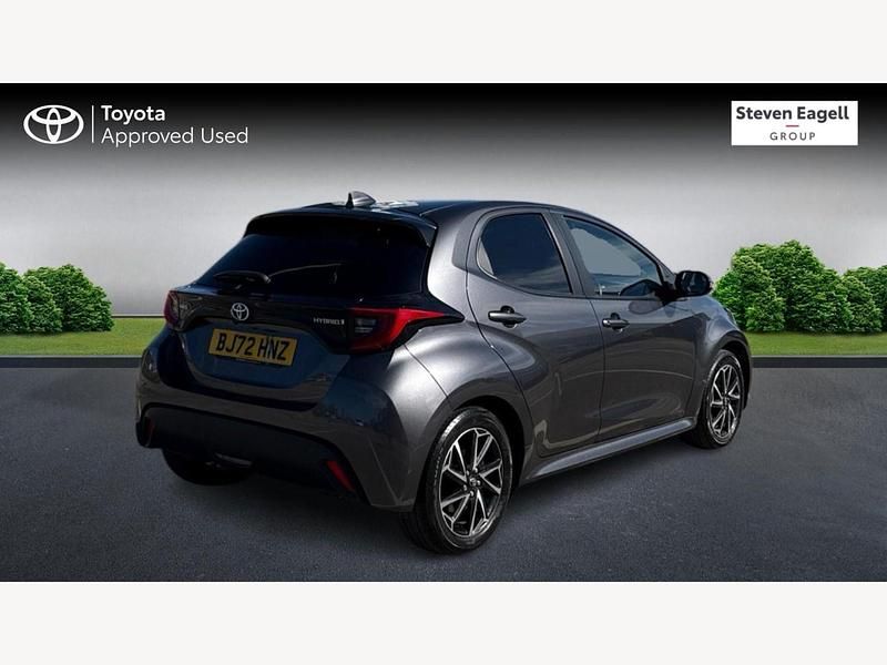 Used Toyota Yaris Hybrid Design 2022 Grey Hatchback