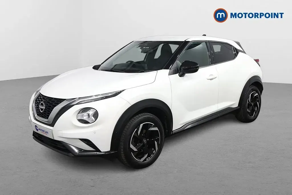 Used Nissan Juke N-Connecta 114 HP (83 kW) 2022 White SUV