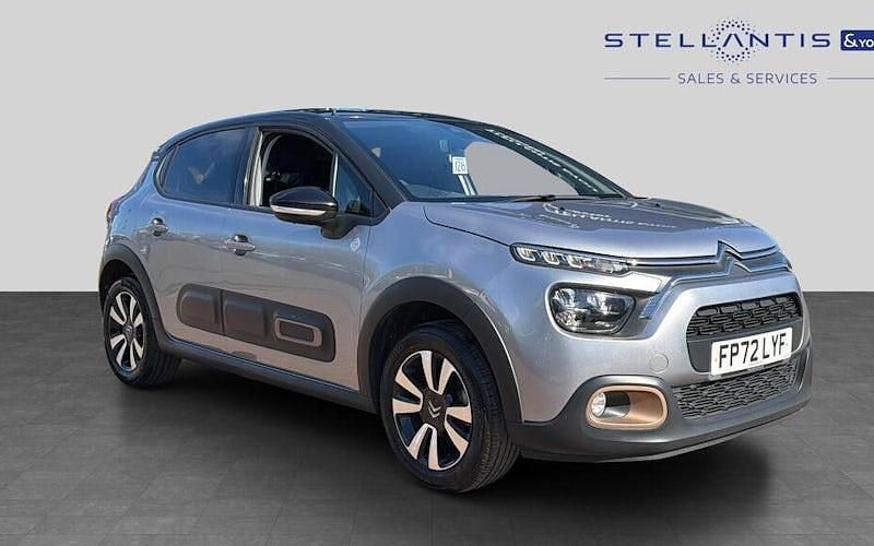 Used Citroën C3 PureTech 83 HP (61 kW) 2022 Red Hatchback