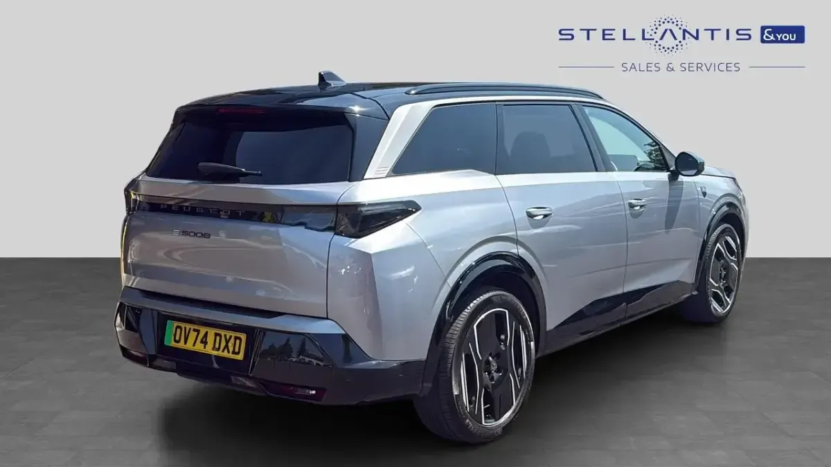 Used Peugeot 5008 GT 152 kW (207 HP) 2024 Grey SUV