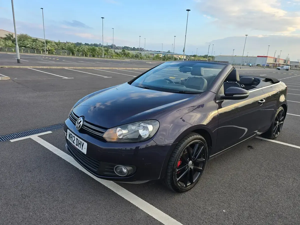 Used VW Golf Cabriolet GT 140 HP (102 kW) 2012 Mauve purple Cabriolet