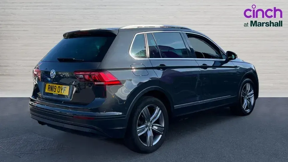 Used VW Tiguan Match 150 HP (110 kW) 2019 Urano grey SUV