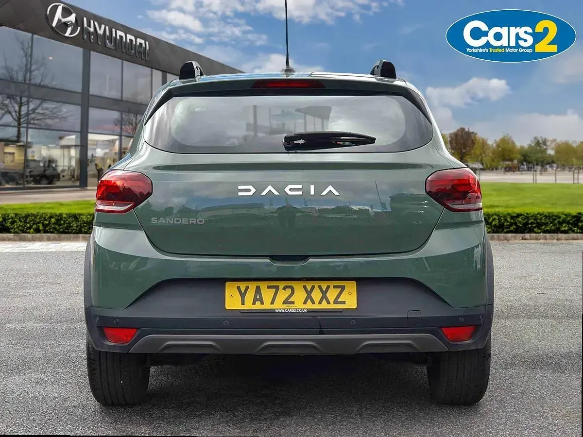Używany Dacia Sandero Journey 100 KM (73 kW) 2023 Zielony Hatchback