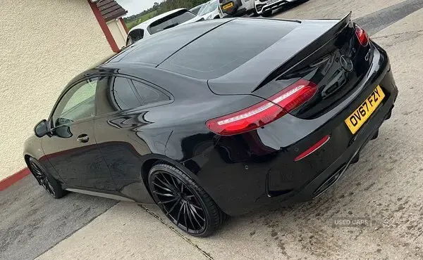 Used Mercedes E300 AMG Line Premium 245 HP (180 kW) 2017 Black Coupe