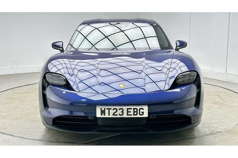 Usado Porsche Taycan Performance Package 350 kW (476 HP) 2023 Azul Carrinha