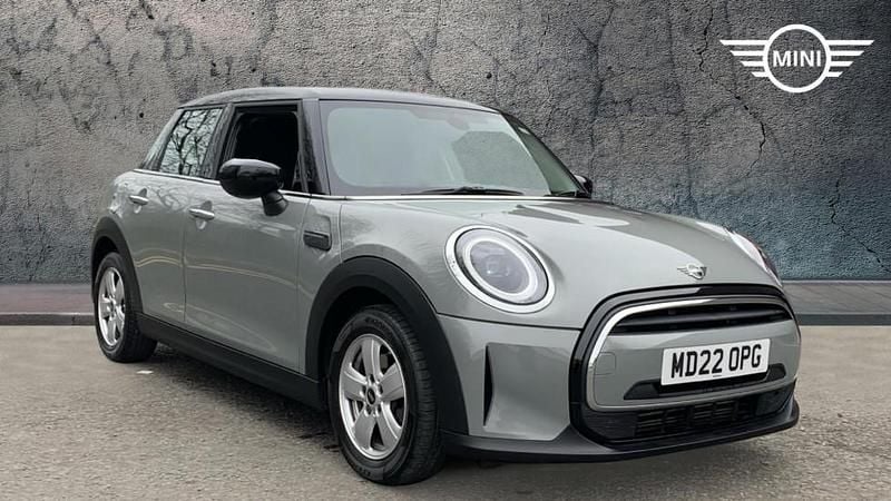 Used Mini Cooper Classic 134 HP (98 kW) 2022 Grey Hatchback