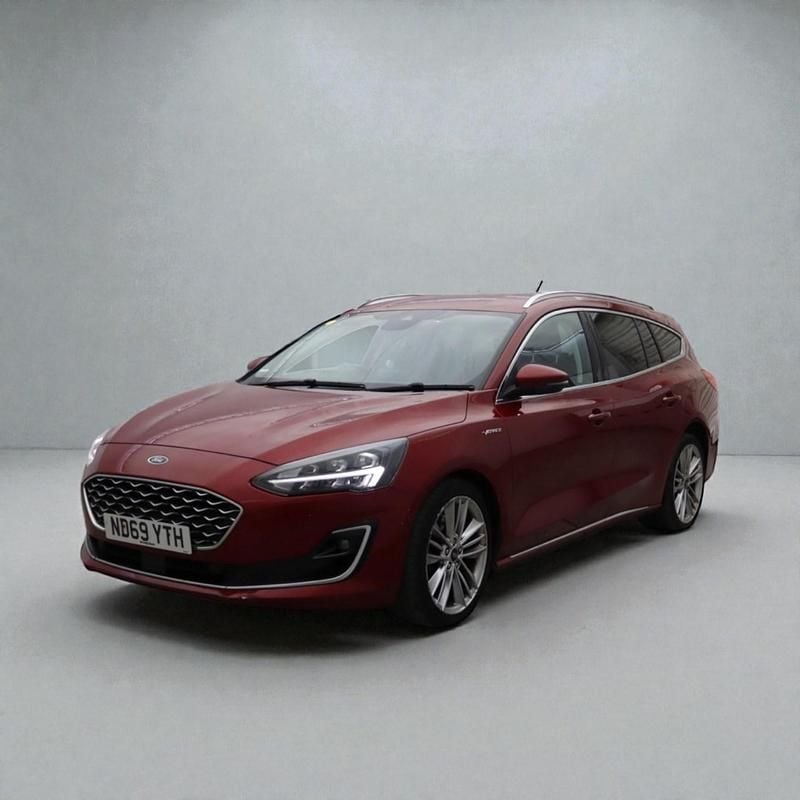 Used Ford Focus Vignale 120 HP (88 kW) 2020 Red Estate