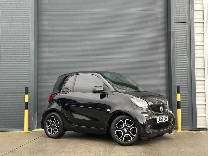 Black Used 2017 Smart ForTwo Coupé Premium Coupe | £6,495 (Fair price) - Image 1/4