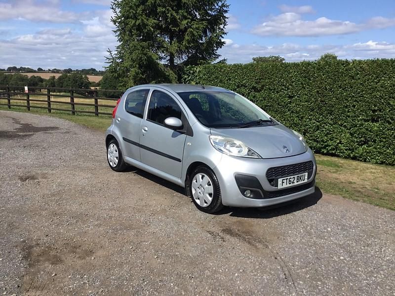 Silver Used 2012 Peugeot 107 Active Hatchback | £1,495 (A bit pricey) - Image 1/4