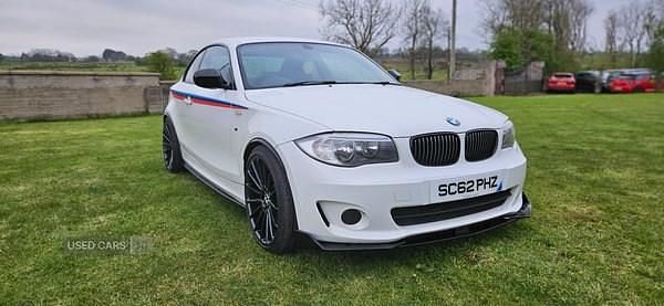 White Used 2013 BMW 118 Coupé Exclusive Coupe | £4,195 (Fair price) - Image 1/4