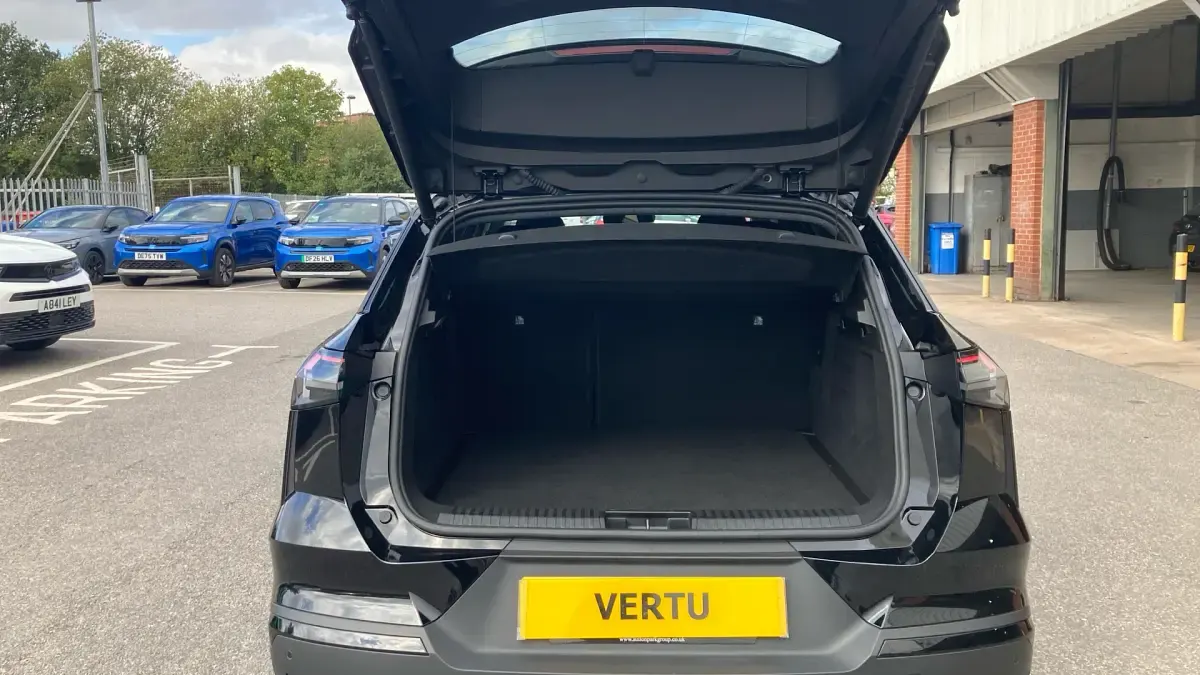 Used Renault Symbioz Techno Esprit Alpine 143 HP (105 kW) 2024 Black SUV