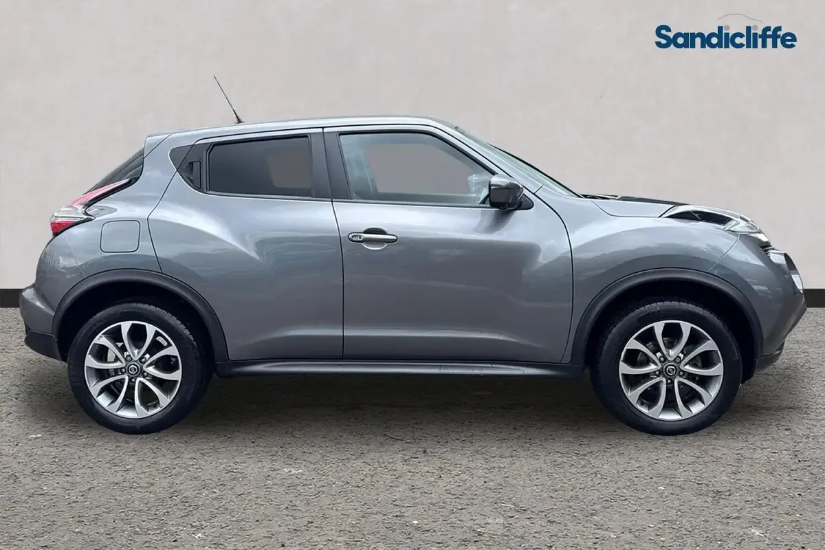 Used Nissan Juke Tekna 117 HP (86 kW) 2018 Grey SUV