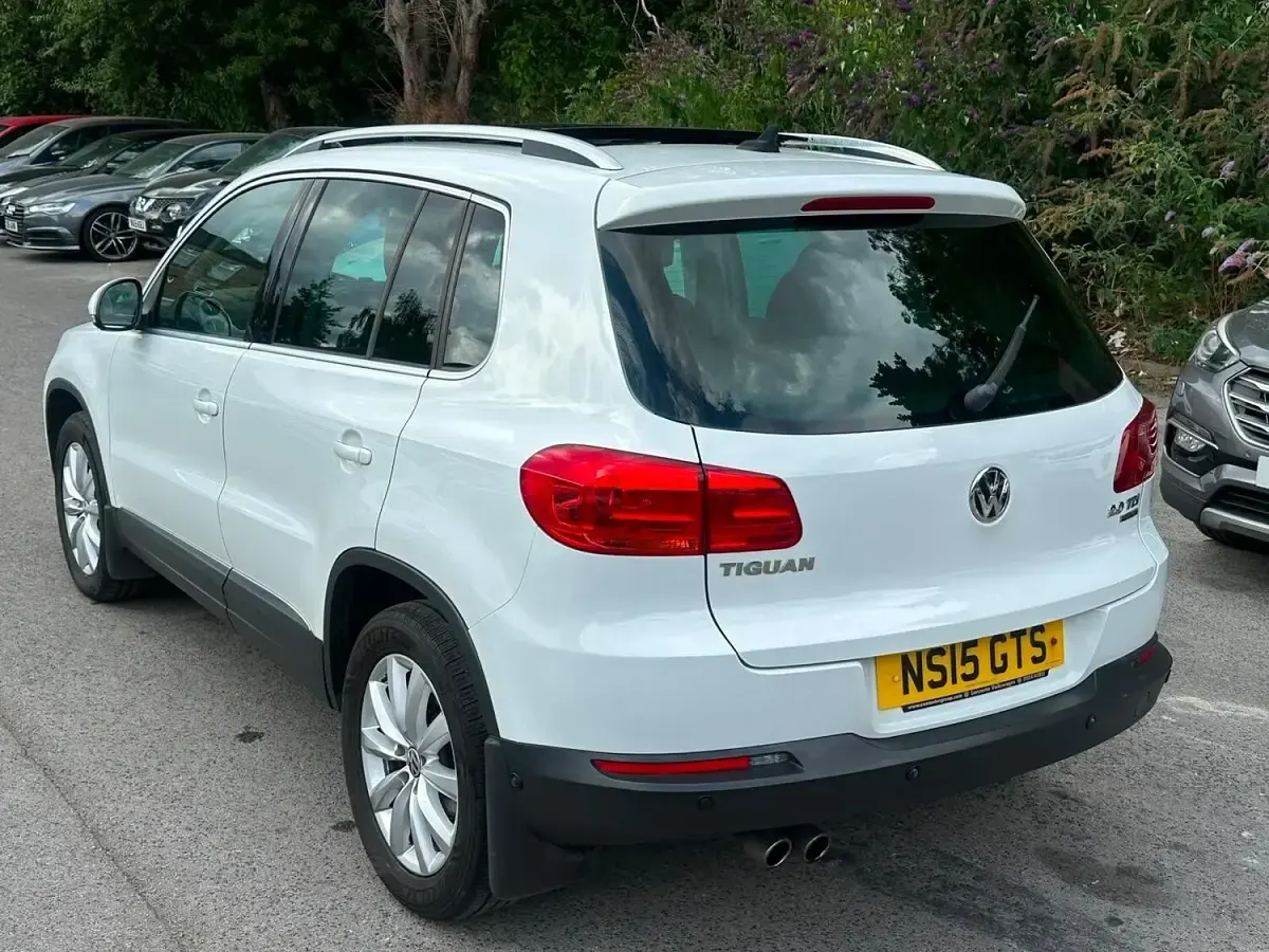 Used VW Tiguan Match 174 HP (127 kW) 2015 White SUV