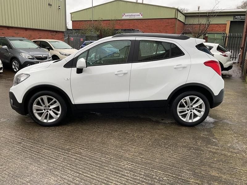 Used Vauxhall Mokka S 2015 White SUV