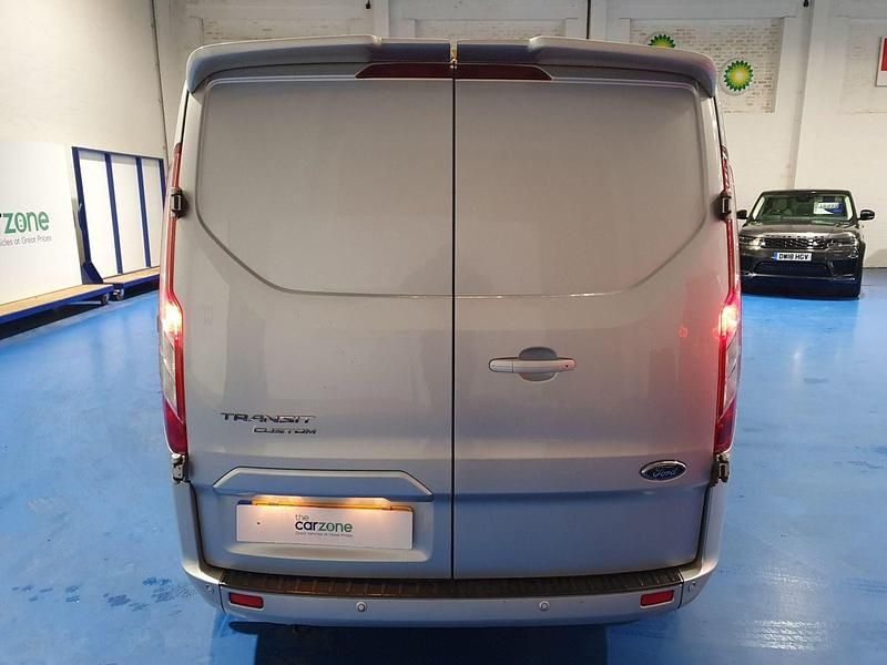 Used Ford Transit Custom Limited 125 HP (91 kW) 2016 Silver Van