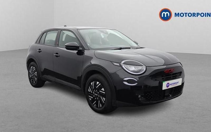 Used Fiat 600E Red 114 kW (156 HP) 2024 Hatchback