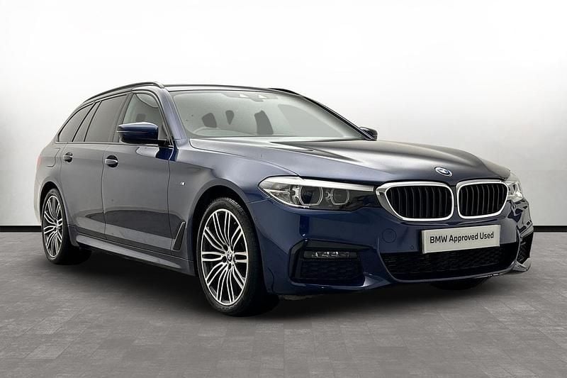 Blue Used 2019 BMW 520 M Sport Estate | £28,000 (Expensive) - Image 1/3