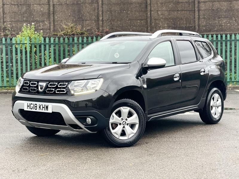 Second-hand Dacia Duster Comfort 115 CP (84 kW) 2018 Negru SUV