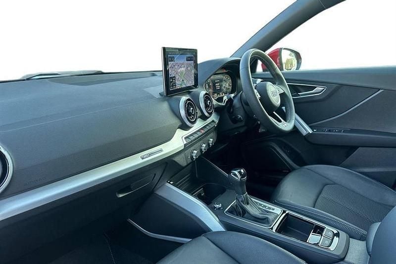 Used Audi Q2 S-Line 150 HP (110 kW) 2025 Red SUV