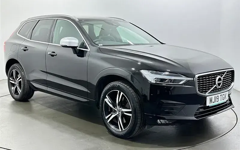 Used Volvo XC60 R-Design 250 HP (183 kW) 2019 SUV