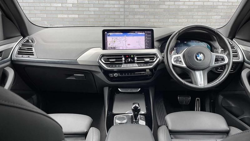 Begagnad BMW X3 M Sport 187 HK (137 kW) 2023 Grå SUV