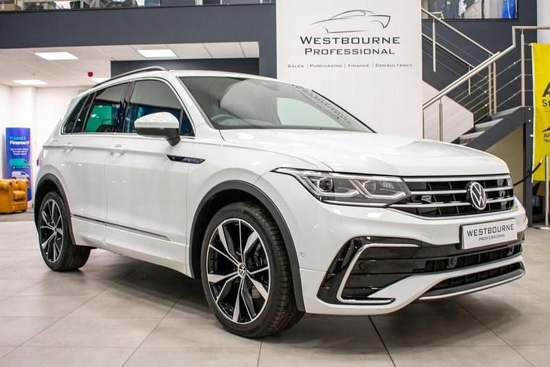 White Used 2022 VW Tiguan R-line SUV | £26,780 (Fair price) - Image 1/3