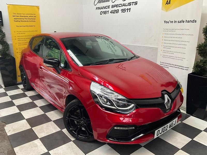 Used Renault Clio IV 197 HP (144 kW) 2014 Red Hatchback