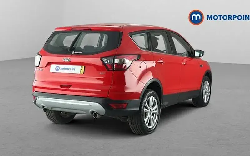 Used Ford Kuga Zetec 150 HP (110 kW) 2019 Red SUV