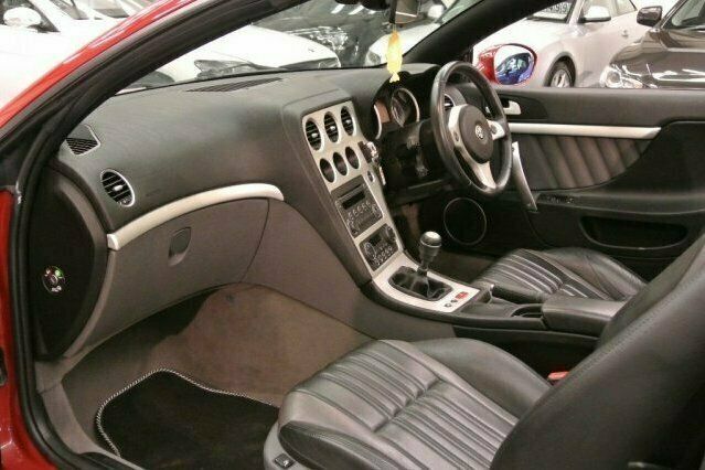 Used Alfa Romeo Spider 200 HP (147 kW) 2007 Cabriolet