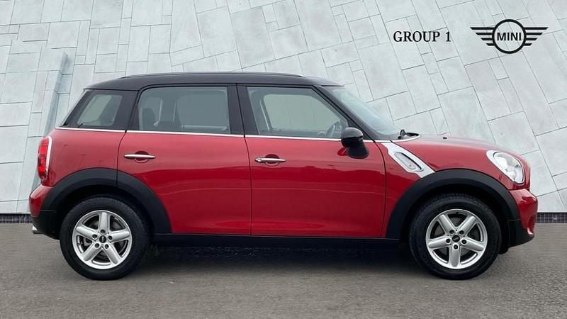 Used Mini Cooper Countryman 120 HP (88 kW) 2014 Red SUV