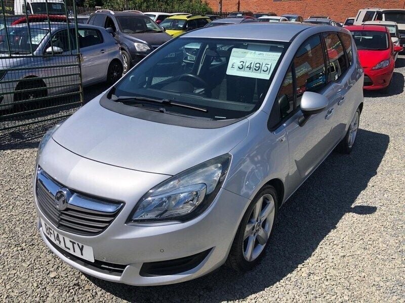 Silver Used 2014 Vauxhall Meriva MPV | £3,495 (Fair price) - Image 1/4