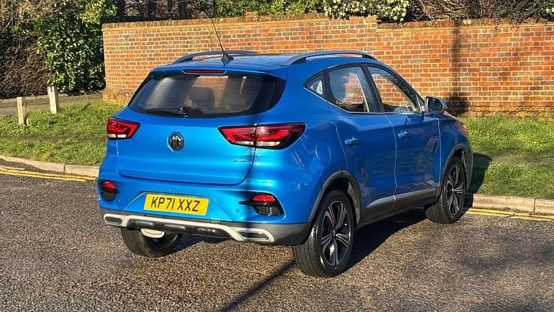 Used MG ZS Excite 2021 Blue Hatchback