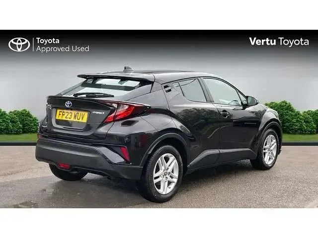 Used Toyota C-HR 122 HP (89 kW) 2023 SUV