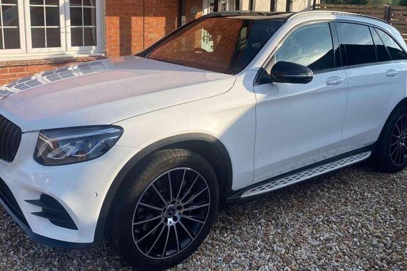 White Used 2018 Mercedes GLC250 AMG Line Premium SUV | £19,350 (Fair price) - Image 1/1