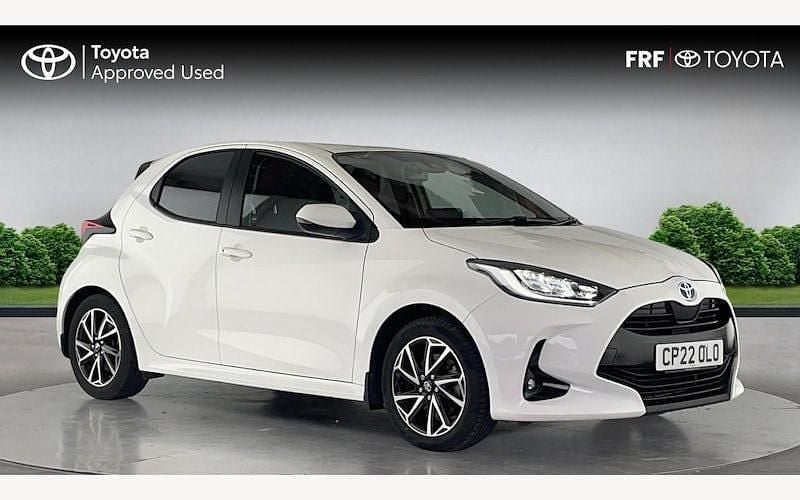 Used Toyota Yaris Hybrid Design 116 HP (85 kW) 2025 Hatchback