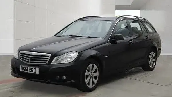 Used Mercedes C200 SE 2012 Black Estate