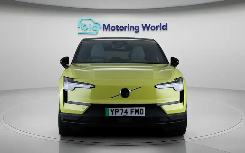Używany Volvo EX30 Performance 314 kW (428 KM) 2024 Żółty SUV