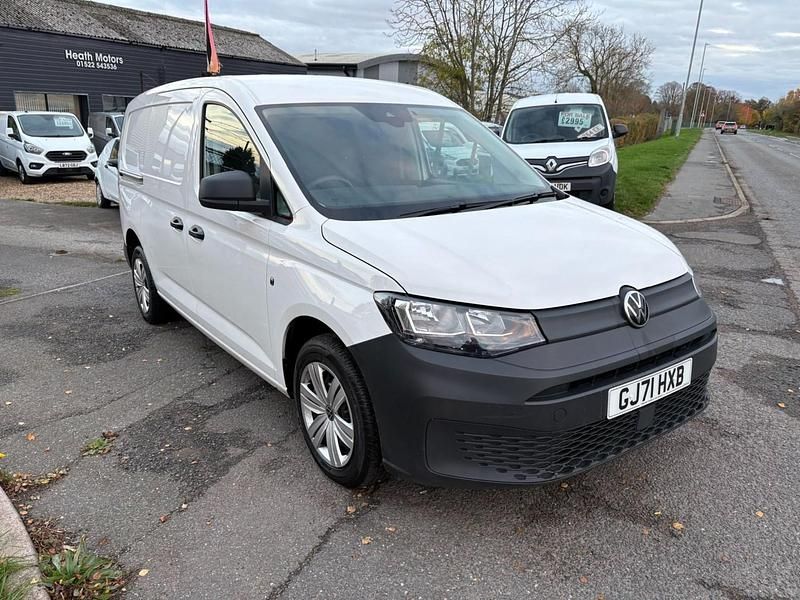 White Used 2021 VW Caddy Maxi MPV | £11,995 (Good price) - Image 1/4
