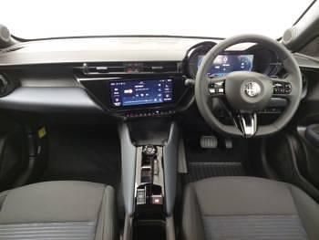 New Alfa Romeo GT Junior 136 HP (100 kW) 2025 Metallic  arese grey Hatchback