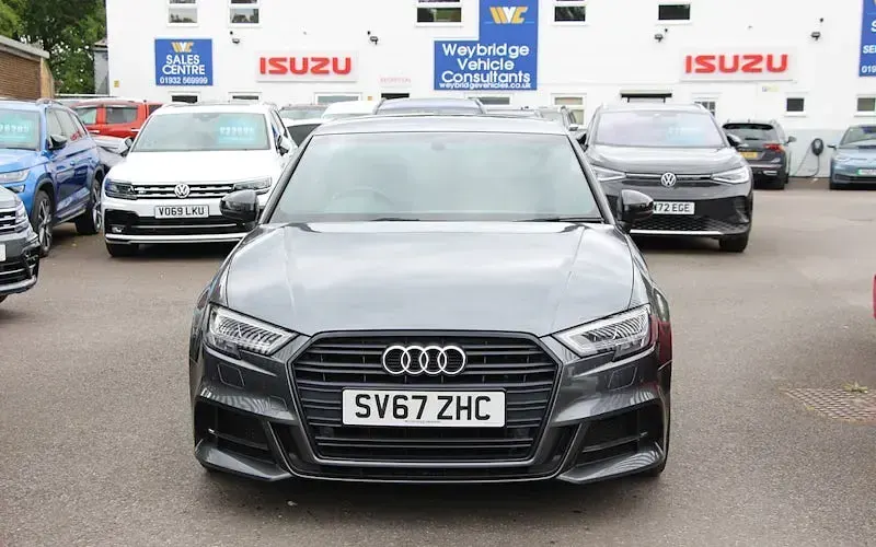 Usado Audi A3 Black Edition 190 CV (139 kW) 2017 Berlina