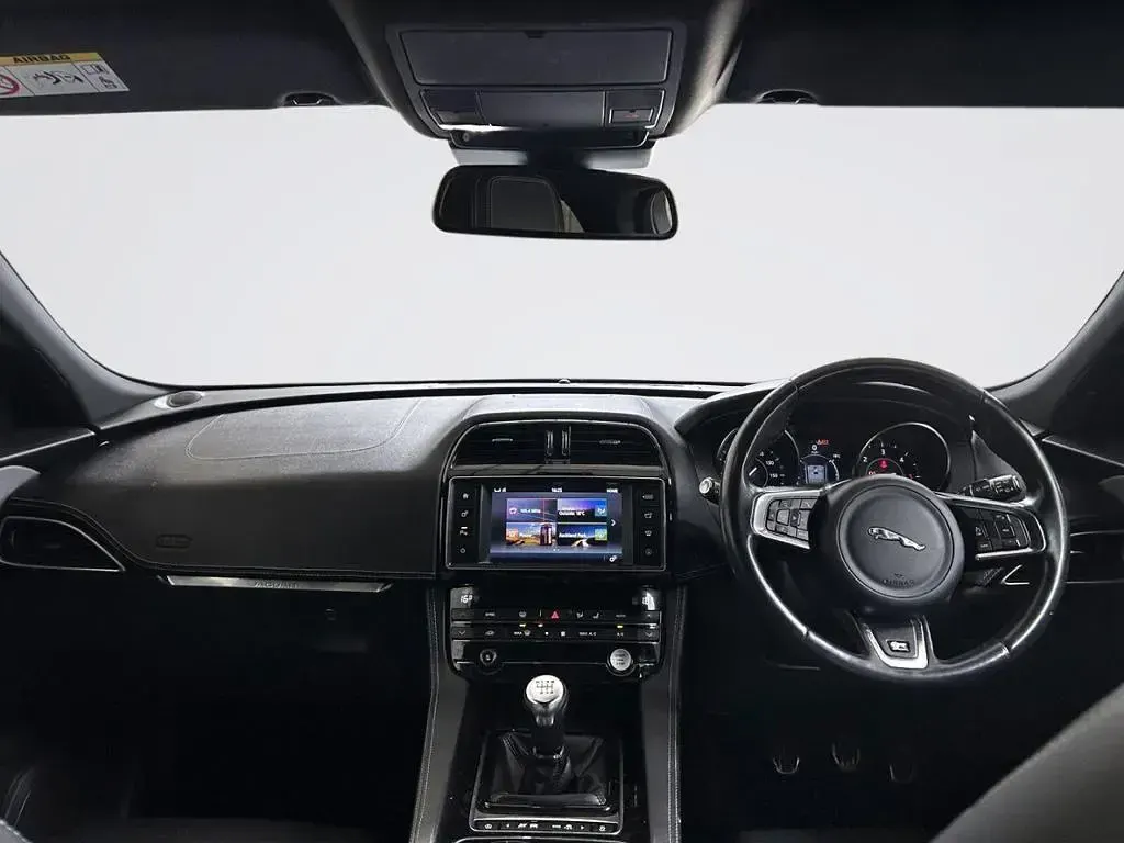 Used Jaguar F-Pace R-Sport 180 HP (132 kW) 2018 Black SUV