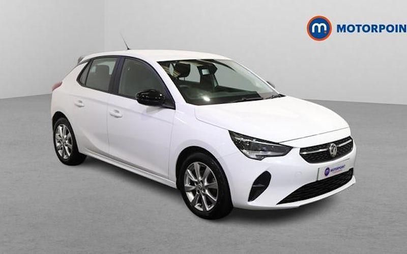 Usado Vauxhall Corsa Design Edition 101 HP (74 kW) 2023 Citadino