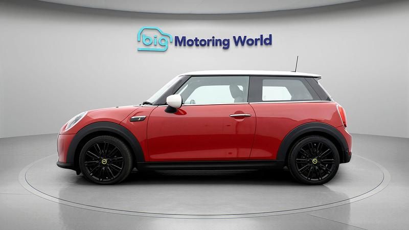 Used Mini Cooper SE Hatch 133 kW (181 HP) 2021 Hatchback