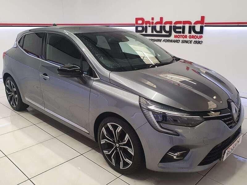 Used Renault Clio V Techno 2023 Grey Hatchback